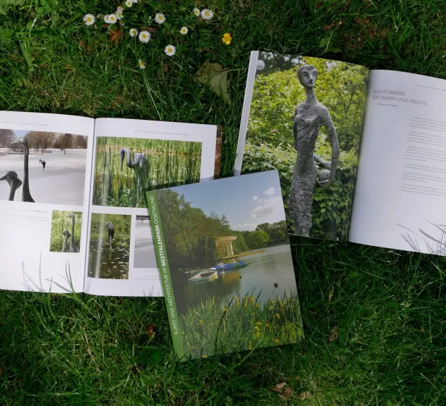 Die gesammelte Kunst im Westfalenpark mit vielen Bildern und informativen Geschichten dazu gibt es dazu zum Nachblättern für zuhause.