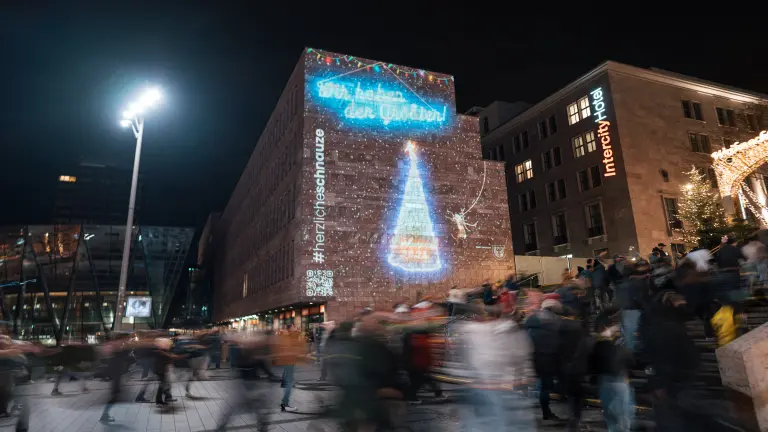 Weihnachtliche Lichtkunst an der Katharinentreppe in Dortmund 