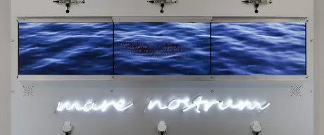 Medienkunstwerk des italienischen Künstlers Costantino Ciervo mit dem Titel "mare nostrum"